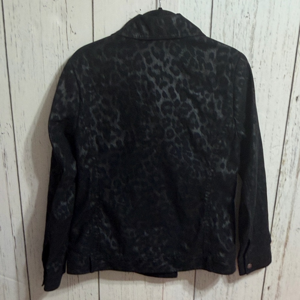 Chico's Black Leopard Patterned Bomber Jacket - image 3